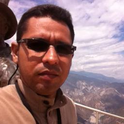 alexlarios79's profile picture. Administrador de Empresas de la Universidad Autónoma de Bucaramanga