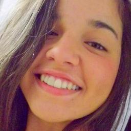 “Desculpe-me pelos meus erros, sou um ser inacabado... Deus está me fazendo aos pouquinhos.''