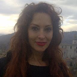 Lynne Russell writes Romantic Crime & Tales of Magic. Private eye, First woman to anchor network nightly news: 33,000+ CNN/CNNHeadline News