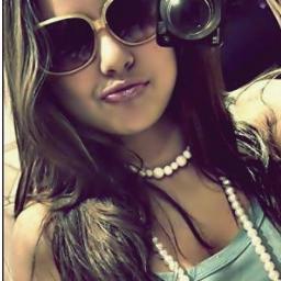 “Às vezes, você nunca sabe o verdadeiro significado de um momento, até que se torne uma memória 
♥♥ Eu amo ♥♥  ♫♪Musica ♫♪ & Siga também @Mary_Crystn