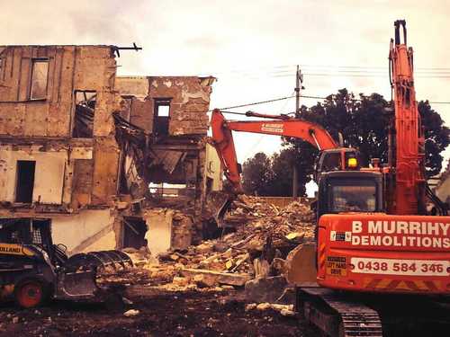 Demolition - Commercial & residential
Asbestos removal
Skip Hire 
Warrnambool & surrounding districts
T: 0438 584 346
https://t.co/lEfmk118px
