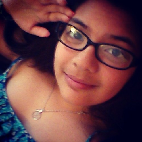 I'm a dreamer. I love music. I have a huge imagination. Talk to me I'll talk back :) Just love making new friends :) I follow back :3 #TeamFollowBack