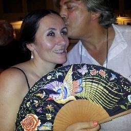 AAAbanicos's profile picture. Educadora social y diseño de abanicos