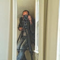 Videographer, photographer and Seattle sports fan. I love life, and documenting the journey.