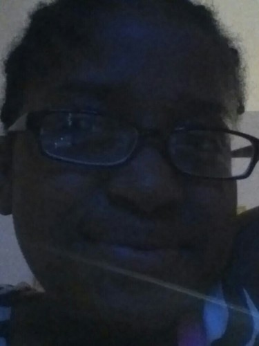 Name is Renia fast like a cheetah follow n I'll follow back