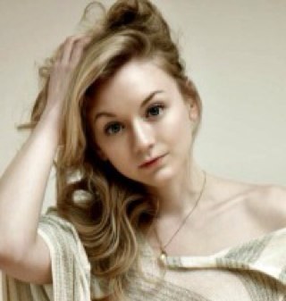 TWD__Beth's profile picture. Im Beth. Im known as farmers daughter. I love my sister Maggie. //Broken hearted// // crushing on my ex//