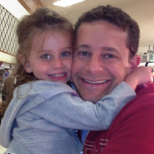 New Yorker, Braves and Giants fan, marketer, auto industry guy and most importantly, husband and dad.