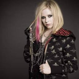 StrongLavigner's profile picture. 