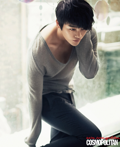 Hey. I'm Roleplayer of Seo In Guk| 87L| Looking For Someone?
