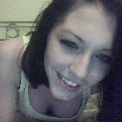 LeahCoady's profile picture. #TwitterAddict , #HoneyBey I Love my chinchillas!!