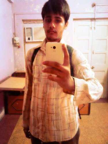 i am a student . i am alone but happy .i like jokes,actions. i am fob    hahaaaaaaaa      ...........i like romantic songs...........mumbai