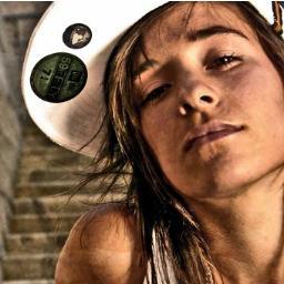 me gusta el ska , skate ,Rap ,Hip-Hop ,Rock :3