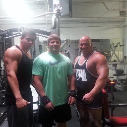 Elite Powerlifter with 700+ Raw Squat and 800+ Raw Deadlift