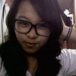 5'5 | Female | Junior | Friendly | Funny | Positive Thinker | Filipino

Follow Me on instagram 
http://t.co/1vSwDMDRZP