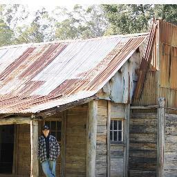 CampingKnowHow's profile picture. Camping runs through my blood and I want to show YOU everything there is to know about camping and the outdoors.