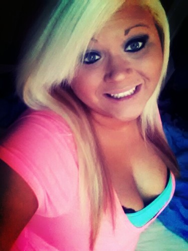 u can also find me on facebook
*Katriina Leiigh*