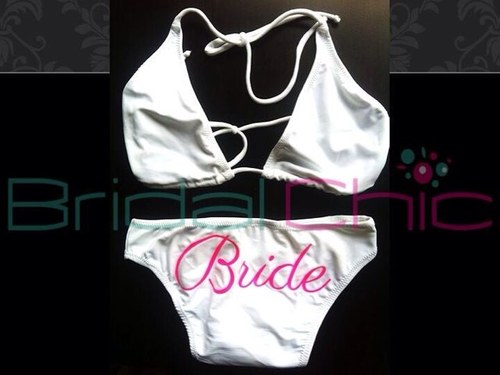 Bridal Chic es una compañía que crea y personaliza artículos para novia con gran estilo. Dale un toque especial y único al día mas importante de tu vida.