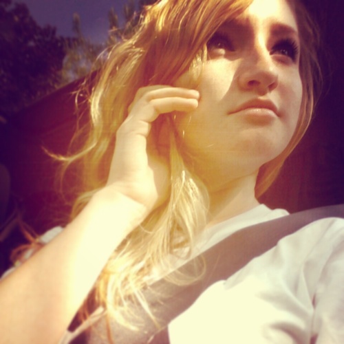 Fueled by #EDM. #Dancing makes me happy. #Lover not a fighter. Feeling young and feeling high.