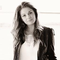 ali_makeupart's profile picture. Makeup Artist / Beauty waitress ;)