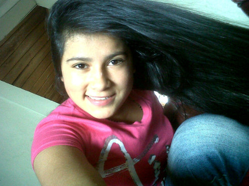 El que se aferra a recuerdos no disfruta del futuro !! ♥ ;)