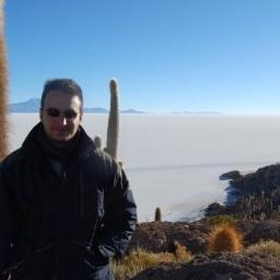 Geographer and #bibliophile addicted to swedish crime novels and nature. I spent my day to day with #GIS, #GDB and #BigData More at http://t.co/oCfA9rd4Al