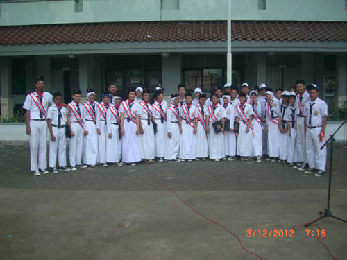 altase7enth's profile picture. Official acc of 97|Mr. Mahpuddin's children• We'll fighting for our victory