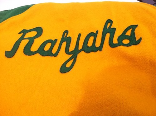 leshurt's profile picture. 