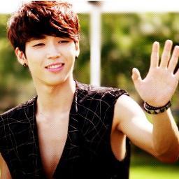 [@whiteroserp]INFINITE's Namu| #91liner {0802} |the admin in charge of being annoying and greasy 8D| see that girl with the sweet lips? She's mine {2406} |