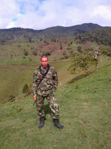 ejime2011's profile picture. no es hacer por ser es ser quien queremos ser y disfrutar quien somos y ser feliz........... pin 29C0ABD1