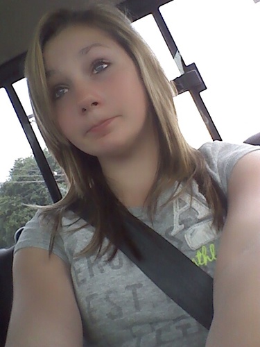 haley_herriage's profile picture. all of u shoulddd... follow me back! ?? please