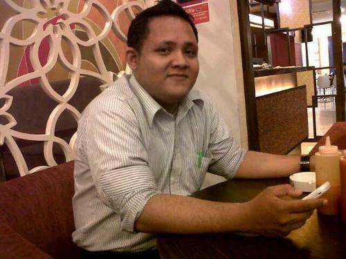 rianrizaldy's profile picture. Life is Struggle