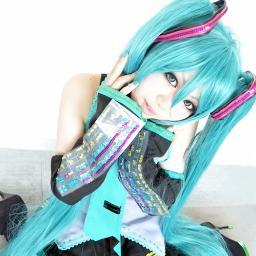 io amo la musica e i Colsplay ,ma amo i GIAPPONE ancora di più 3 3 :3