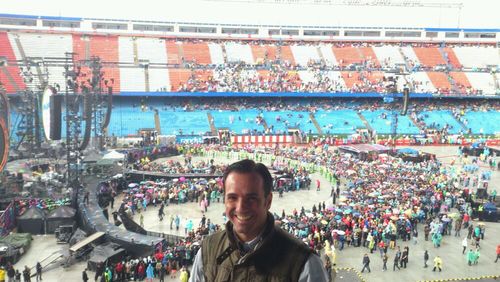 Alexrosado1973's profile picture. 