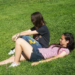 Buscando a Demi con las lovatics anónimas. Stay strong. Teresa y Candela como forma de vida. Huronadicta. Diferente, con personalidad. Siestera. Cinco.