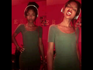 Eyyy guys! Just joined twitter so follow me and i'll follow you ;) #YoungAsh.  #TeamFollowBack. Luv y'al