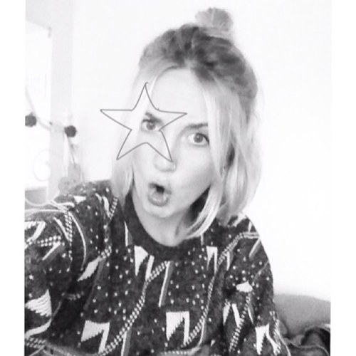 tillyroseeee's profile picture. Instagram: tilsox