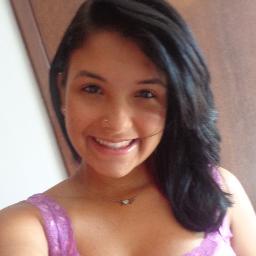 Amoo Futebol, Galodoido sempre! Amo chocolate! Odeio Fisica! :)