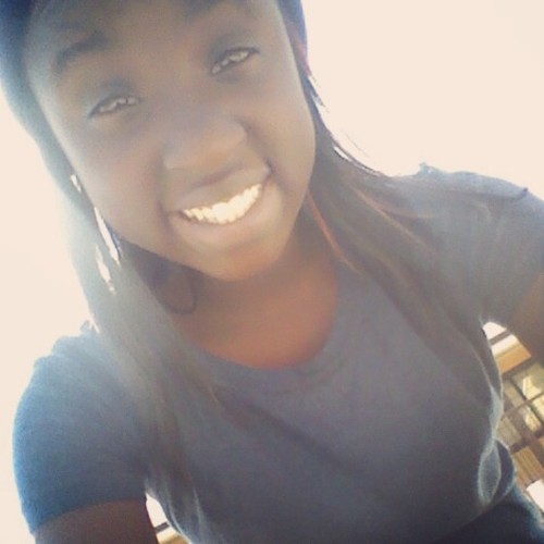 #Team Sophmoree♥ . New To This So Follow Mee ...♡♥♡♥