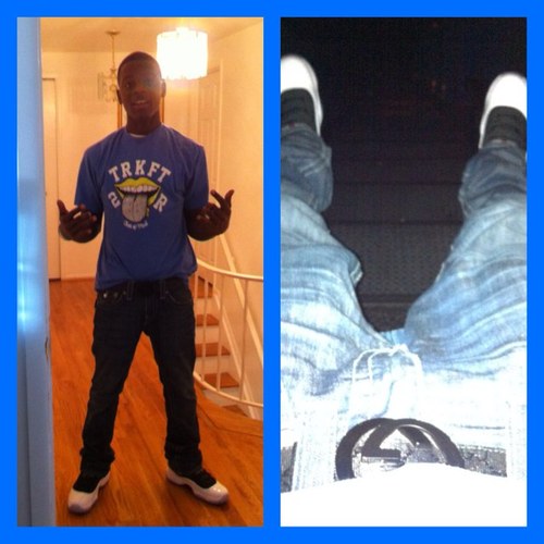 __Bank__Walkin_'s profile picture. Crispy Follow Me I Eat Bandz Fo Breakfast Lunchh And Dinner...! Bang Bang Rise☀ Grind