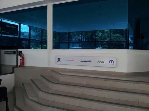 Concesionario Chrysler- Jeep-Dodge