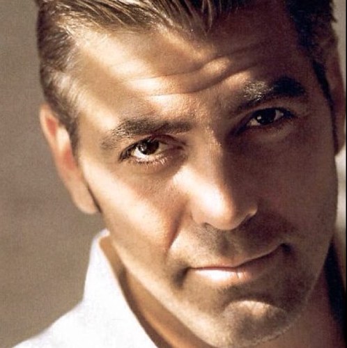 Resident #silverfox and district attorney of the @TheGreytFamily. Husband to the gorgeous Grace Grey. Beloved Father and Grandpa.