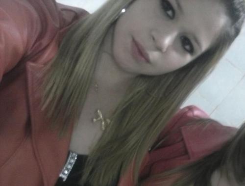 MΛLΛNDRONΛ EU.? JΛMΛIS! SÓ TO DΛNDO O PΛPO PRΛS LΛRGΛRTA