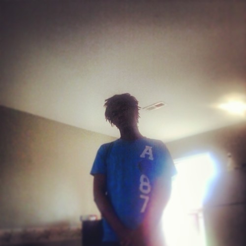 Y_N_M_C's profile picture. 