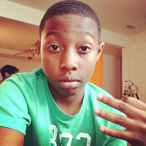 Follow me on IG @BALLOUT313 *BABY G CRAZY * dae dae world #DC3 ! #SBG SLUTTYBOYGANG !! #otf #fto