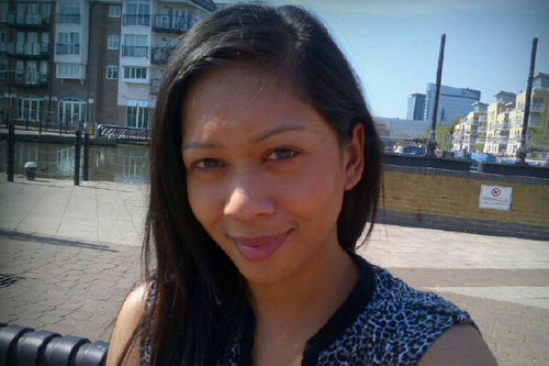 Hopeless Romantic, luv meeting new people from all parts of the world, Dreamer, Stargazer, Geek, and Plane spotting freak!  :)  ♥