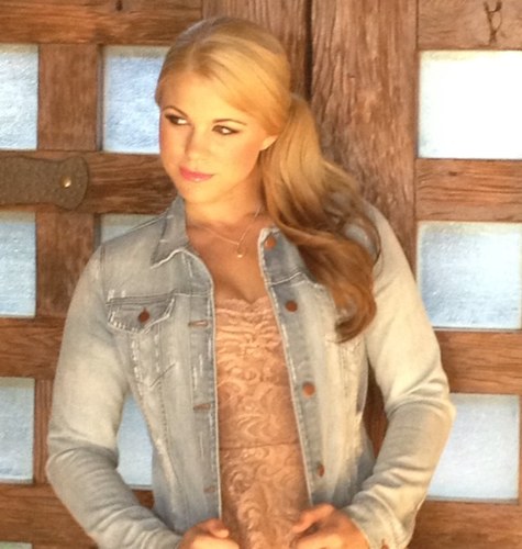 BRoenick's profile picture. Blessed with amazing Horses❤ Junior&Young Rider National Champion. 4X NAJYRC Team Gold Medalist & 2012 Triple Gold Medals riding Weltinos Magic