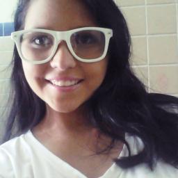 Menina doce , simpática , sincera , porém sei ser fria quando preciso. ♔ SPORT CLUB DO RECIFE s2 https://t.co/aSXL4LyT http://t.co/dbnTucg4 http://t.co/bDlXkt9b