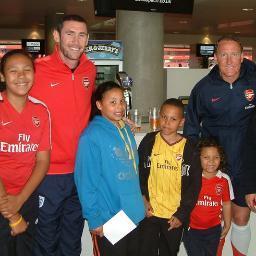Mad about - Football & Wrestling Love listening to Music,love singers, Minecraft&Arsenal forever!