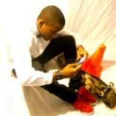 KSJCFGSKJ's profile picture. 