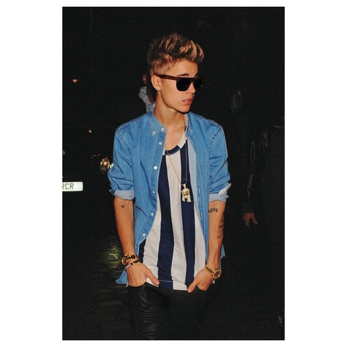 juztin_beebur_'s profile picture. follow @unicxts__